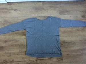 Leichter Damen Pullover Pulli Gr. M/ 40 Grau Langarm Naht Rundhals - Bild 1 von 3