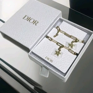 Christian Dior Neuheit Gold Stern Bettelarmband Kette mit Box Neu - Bild 1 von 15