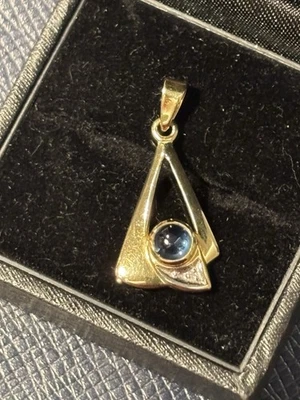 Anhänger 333 Bicolor Dreieck Triangel Gelbgold Saphir Cabochon Diamant Vintage - Bild 1 von 4