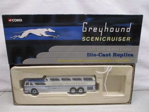Corgi New York NY Greyhound Scenicruiser 1/50 - Picture 1 of 5