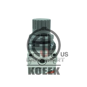 New In Box CAMOZZI MC104-R00 Pressure Regulator - Picture 1 of 2