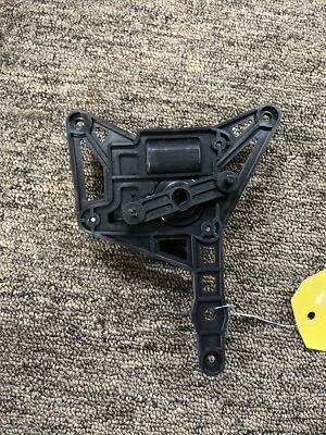 2008 Hyundai Santa Fe Air Box Door Actuator B62 - Image 1 of 3