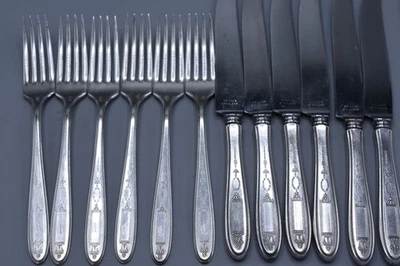 Oneida Community GROSVENOR 6 Dinner Forks & 6 Dinner Knives Silverplate Mono P - Image 1 of 4