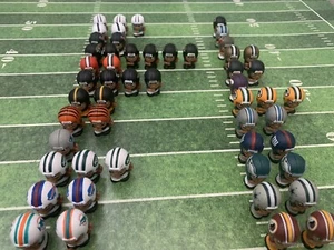 NFL Teenymates 2nd Series - Running Backs - Choose ur favorite Team - Individual - Picture 1 of 11