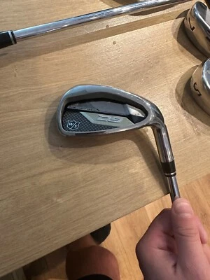 Wilson Staff D9 Irons 5-PW KBS Max Ultralite Steel Uniflex - Image 1 of 4