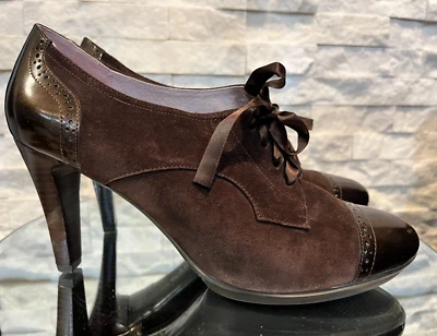 EUC женщин JOHNSTON & MURPHY замши Оксфорд насосы каблуки патент крышка носок коричневый 9 М - Изображение 1 из 4