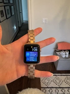 Apple Watch Series 3, 42mm - Picture 1 of 3