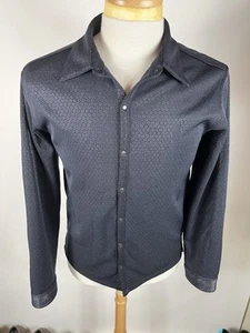 Kenneth Cole Woman’s Size M Long Sleeve Snap Up Black Metallic Top-3867 - Picture 1 of 5