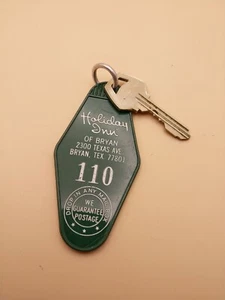 Vintage Holiday Inn Hotel Room Key And Fob Bryan, Texas #110 - Picture 1 of 2