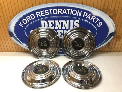 Desoto Fireflite 1956, juego de tapacubos Firedome Foto 1 de 4