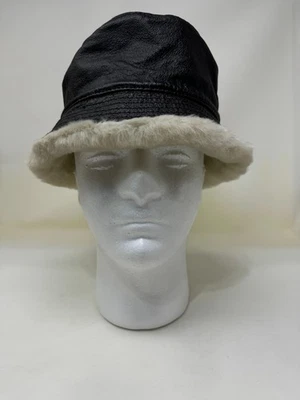 WILSONS CUERO Imitación Piel Forrado Cubo Sombrero Marrón Invierno Cálido Para Mujer-COMO NUEVO Foto 1 de 4