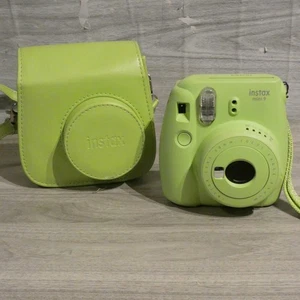 Fujifilm Instax Mini 9 Camera Lime Green Instant Film Case 60mm Lens Retro Gift - Picture 1 of 13