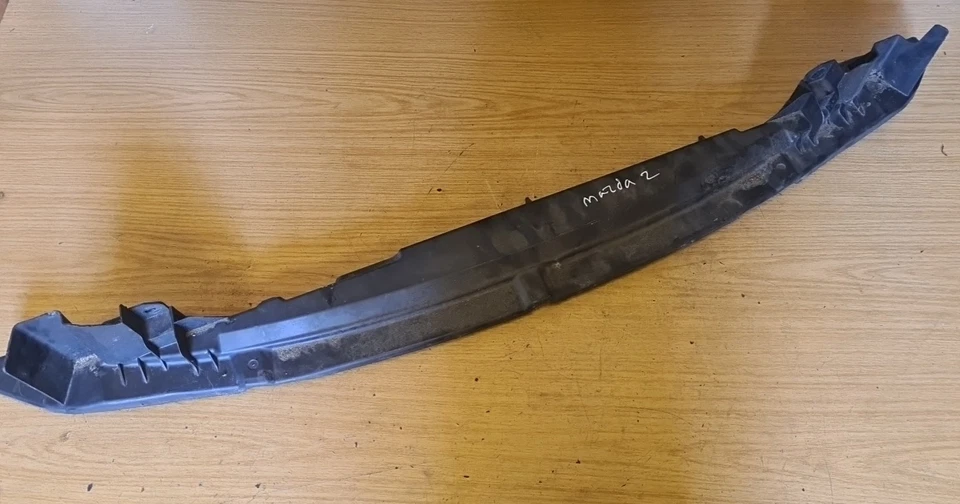 2011 MAZDA 2 1.5 PETROL ZY FRONT BOTTOM RADIATOR PANEL - Image 1 of 4