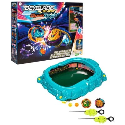 Hasbro F6780 - Beyblade Burst - Quadstrike - Battle Arena + Licht & 2 Beyblades