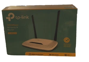 TP-Link 300 Mbps Wireless N Router TL-WR841N - Picture 1 of 4