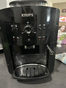 KRUPS EA81R8 2 Tassen Kaffeemaschine - Schwarz - Bild 1 von 5