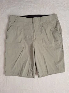 Eddie Bauer Womens 14 Tall Bermuda Shorts Khaki Tan Classic Outdoors Preppy T14 - Picture 1 of 11