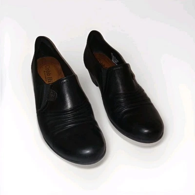 Cobb Hill Boots Women's Adele Bootie Black Leather Ankle Top Size 8W - Image 1 of 4