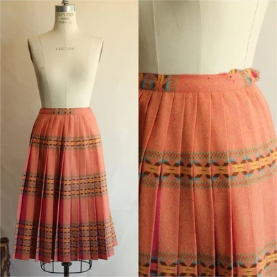 Falda de Tartán Vintage Años 40 Años 50, Lana JC Penney Worsted Highland Plisada a Cuadros Foto 1 de 4