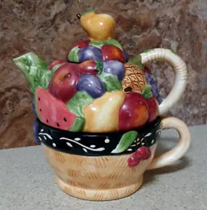 Vintage Exclusive JC Penney Collection Fruit Tea Pot Mug Set by Susan Winget - Picture 1 of 7