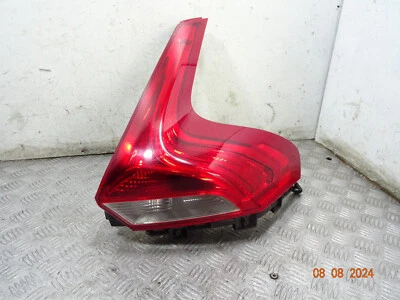 Volvo V40 D2 MK3 2012 525 5 puertas escotilla trasera derecha luz trasera exterior *7956 Foto 1 de 4