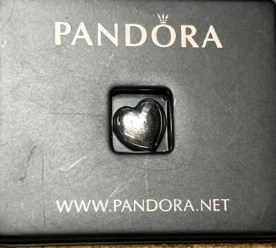 Authentic Pandora 🌟 Mini Floating Locket Heart 🌟 925 ALE - Image 1 of 3