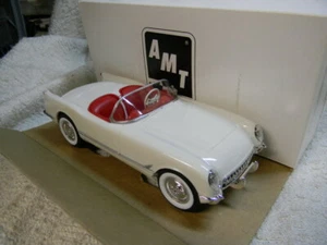 AMT 1/25 SCALE 1953 DEALER PROMO CAR CORVETTE CONVERTIBLE POLO WHITE -MIB - Picture 1 of 4