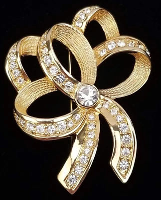 Broche con lazo de cinta SWAROVSKI cristales enchapados en oro de 2 pulgadas Firmado con cisne Foto 1 de 4