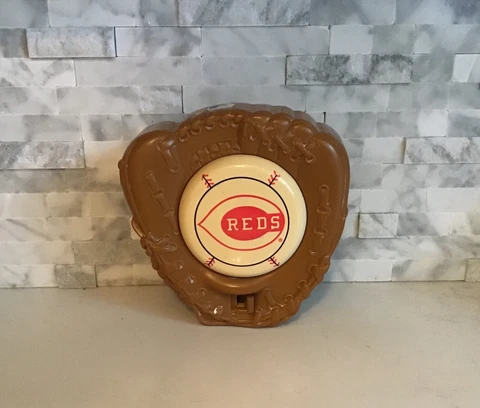 Vintage Cincinnati Reds Baseball Glove Night Light Cover