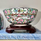 Chinese Famille Rose Rose Medallion Porcelain Bowl Floral Figure Design