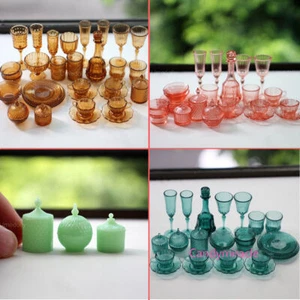 1Set Kunststoff Maßstab 1:6 Puppenhaus Miniatur Wein Tassen Flaschen Zubehör - Bild 1 von 61