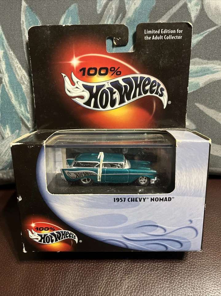 Hot Wheels 1957 Chevy Nomad Aqua '57 100 With Display Case
