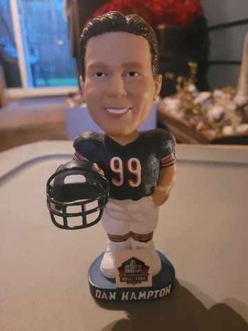 Dan Hampton  Hall of Fame bobblehead Chicago Bears bobble dobble Cover