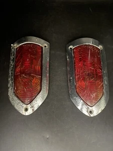 Par de lentes y bisel originales para luces traseras Dodge Dodal 1950-60 - Imagen 1 de 12