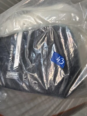 Colchón Tempur-pedic Pro Adapt Medium Contour Twin XL/Dividido CK ex-pantalla. Foto 1 de 4