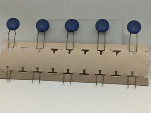 2 piezas. Disco de protección contra sobrecarga PTC C965 1,2E ohmios Siemens B59965-C120-A70 - Imagen 1 de 2
