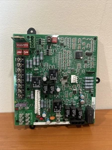 Carrier Bryant HK42FZ022 control board CEPL130456-01 CEBD430456-09A - Picture 1 of 4