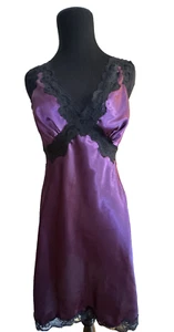 Vintage Jacalyn Bennett Purple Chemise Slip Nightdress S Satin Black Lace Trim - Picture 1 of 19