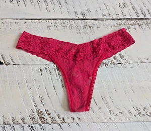 Panty perizoma pizzo rosa anguria vintage Y2K Secret Treasures taglia S/5 - Foto 1 di 5