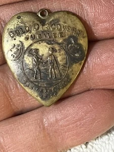 Ficha medalla corazón jubileo descubrimiento oro 1848-1898 San Francisco, California CA - Imagen 1 de 7