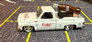 M2 GMC Chevrolet Sierra Cheyenne Weihnachten Coca Cola Flasche Truck Custom 3d - Bild 1 von 1
