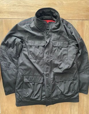 Chaqueta BMW Para Hombre Talla Mediana Negra Edredón Forrado Acolchado Abrigo de Invierno Foto 1 de 4