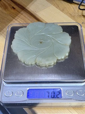 Antigua gema china de calidad tallada a mano de jade 3,25" ¡70 gramos! Foto 1 de 4