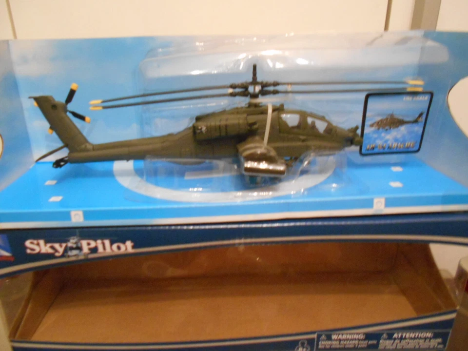 NEW RAY - ELICOTTERO AH-64-APACHE - SKY PILOT 1/55  METAL - Immagine 1 di 1