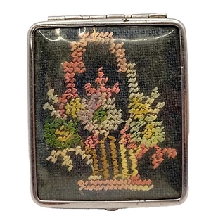 Flower Basket Petit Point Needlepoint Cover Multi Chamber Mirror Vintage Compact - Picture 1 of 23