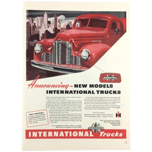 1946 International Trucks VINTAGE PRINT AD Harvester Red Truck Cityscape - Bild 1 von 1