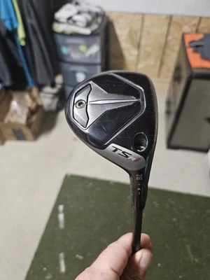 Titleist TSR1 20* 4 Hybrid Kinetixx Ballistic 60g Graphite Regular + HC - Image 1 of 4
