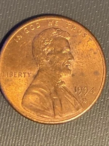 1994 d mint "AM" error penny & CA error . A is below the C. - Picture 1 of 3