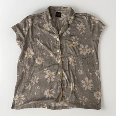 Pijama Laura Ashley Feminino Top Grande Manga Curta Botão Frontal Cinza Floral Macio - Imagem 1 de 4