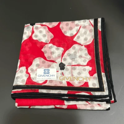Bufanda cuadrada de algodón Givenchy 18x18 roja floral caprichosa preppy twee lunares Foto 1 de 4